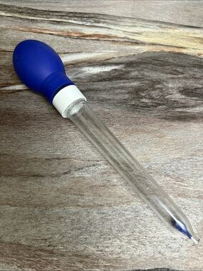 Tupperware Baster